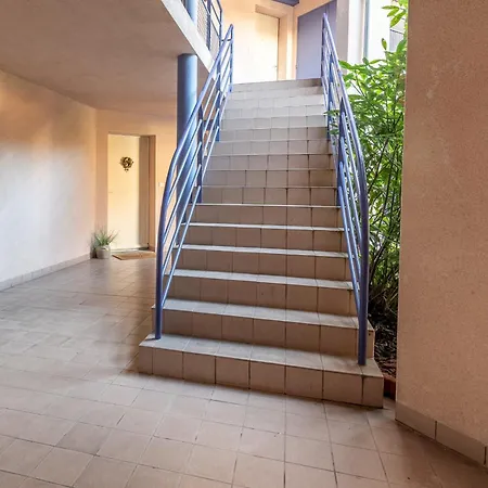 Laurabe Furnished Flat * Annecy