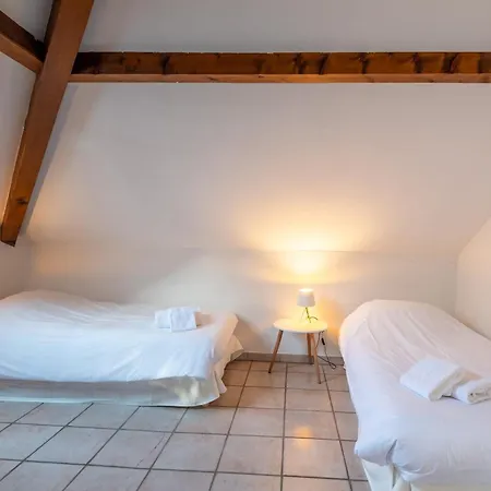 Apartment Laurabe Furnished Flat